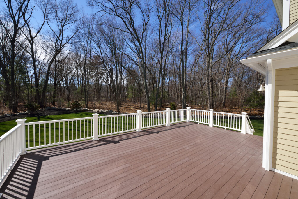 Morgantown Custom Deck builders